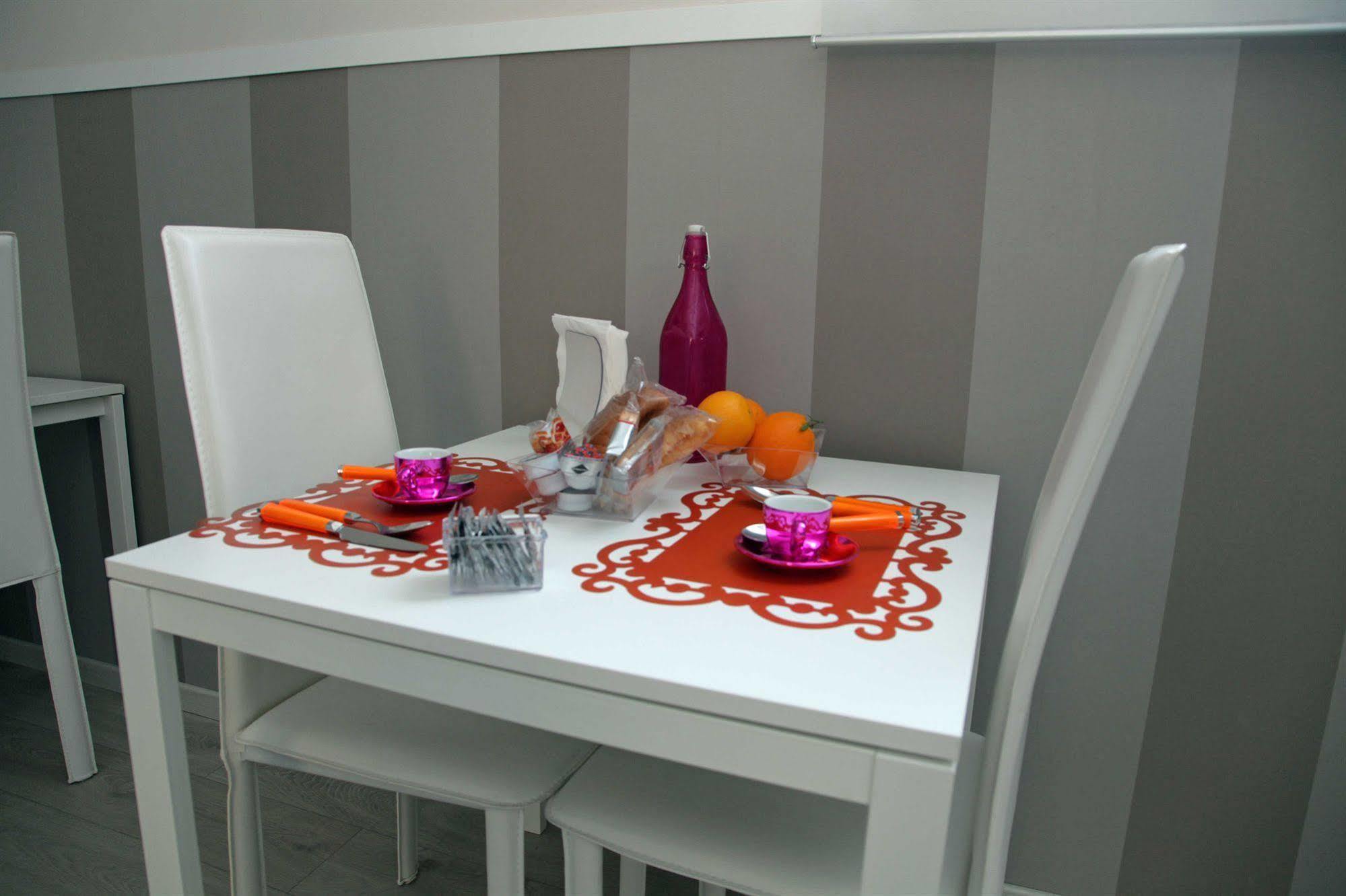Sweet Home Colosseum Rzym Zewnętrze zdjęcie